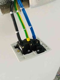 بوري سيمنز • ذي قار • عوائل الشهداء