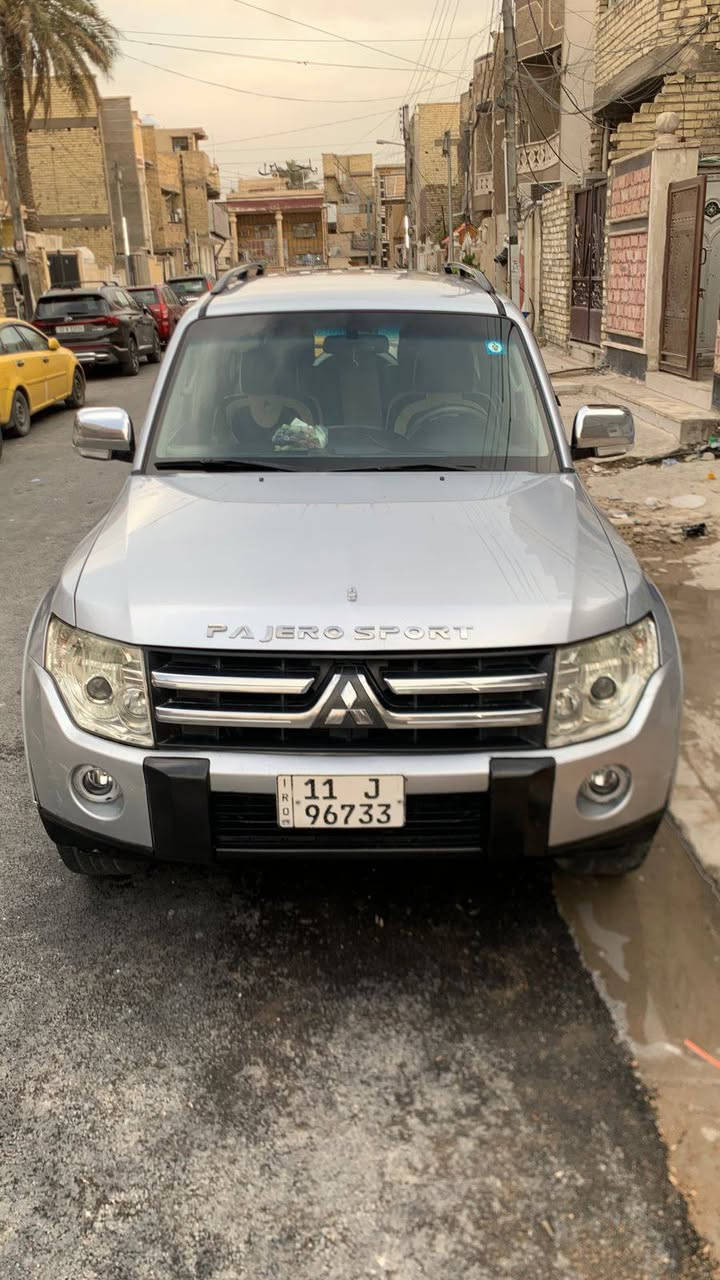 سلام عليكم باجيرو موديل 2008. مكفولة كفاله عامه من صبغ والحادث والتبديل محرك 3000. رقم بغداد الجديد الانكليزي 3. قطع تبريد محرك كير كهربائيات تبريد كله شرط الفحص تخم تاير ويل كب مري شفط مكانهه بغداد سعر 125. وبيهه مجال 
***********
