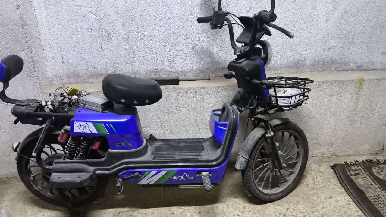 السلام عليكم
دراجه شحن للبيع شكل جديد ٥٠٠
اريده مكلف بل نشر ‏‪‏‪***********‬‏
