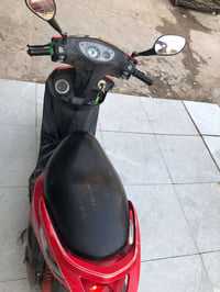 دراجه ماكس ثعلب للبيع عنوان بغداد المنصور كفاله عامه 07818942572 السعر...