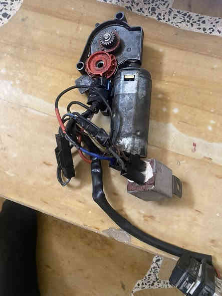 سلام عليكم موطور سلايت هوه ودكمه وكتف كامل بعده جديد مال حاويه ماشاده سعره 50 الف مكاني بغداد دوره ***********
