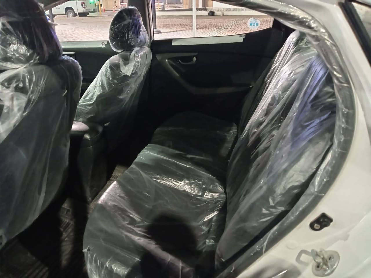 افانتي .
محرك .جي دي اي
موديل 2011
باسمي سياره
فول مواصفات بدون بصمه فقط
تدفئه كشنات
سلايت
تبريد لمس
تحكمات جهتين
حاكيه بلوتوث
مري شفط
كير ومحرك شرط
بدون قطره صبغ.بيها فقط اماكن بارد فقط
موقع السياره موصل جانب الايمن 
الاستفسار 
اتصال عل رقم رجاء بدون خاص
***********
السعر 120$
