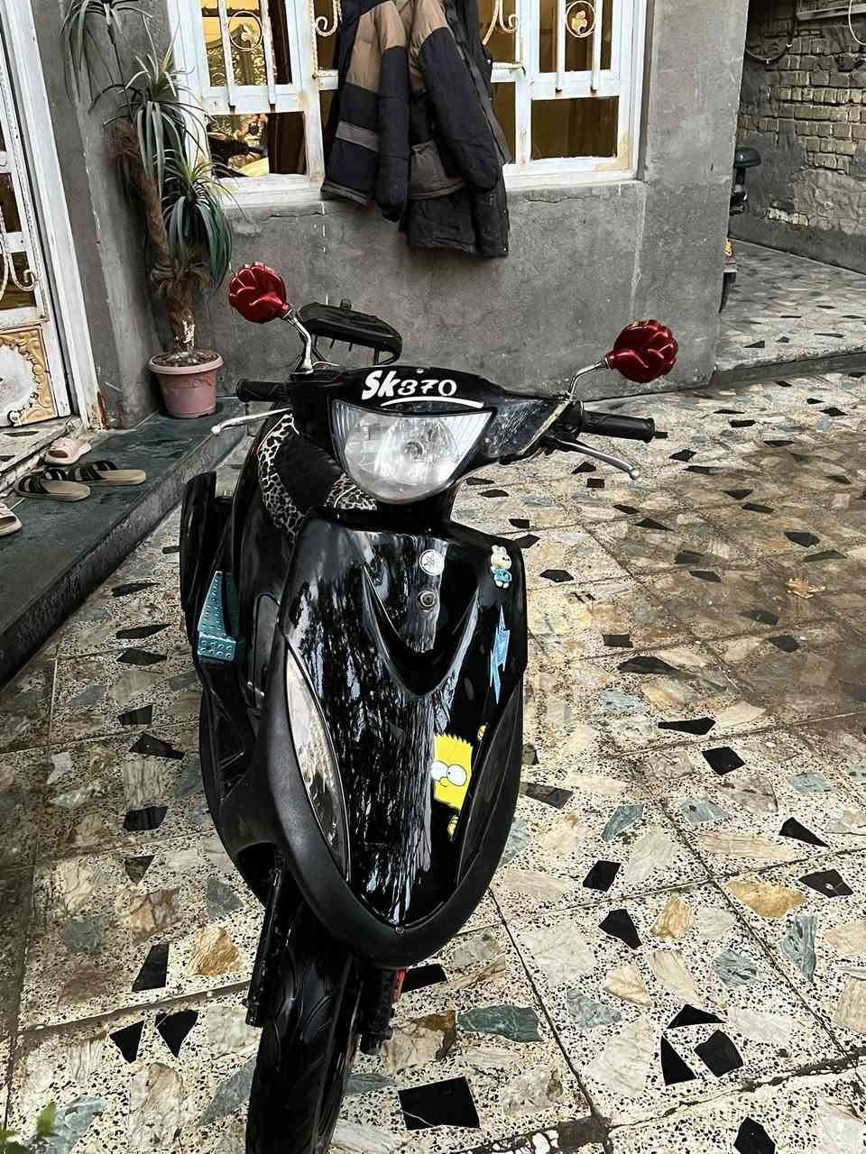 سلام عليكم ماكس عدله جاهزه من كل النواحي سلف كهربائيات كلها شغاله مكينه خير من الله الدراجه جاهزه بس ماشتها بيها عواج قليل  السعر (490) بيها مجال بصيط ***********
