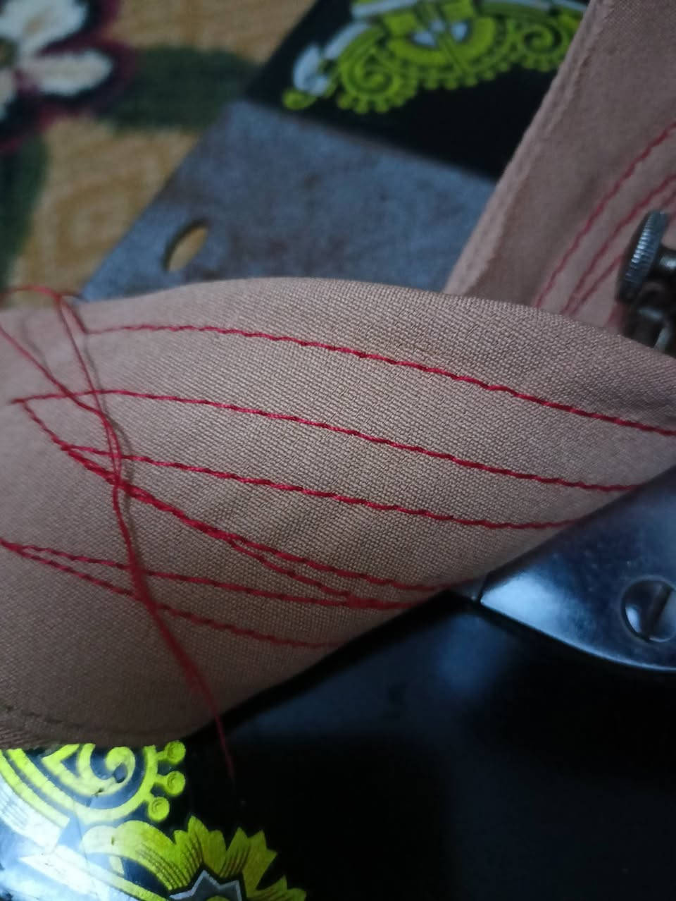 مكينه خياطه فراشه قديمه كلش نضيفه صوت هاده
تخيط سعرها ب 45 اكو توصيل


**إذا كنت صاحب هذا الإعلان وتريد حذفه لأي سبب، رجاءا أرسل رسالة إلى الدعم الفني**