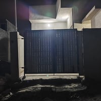 عندي بيت للاجار جديد بس يعوزو تسحبلو مي وكهرب الكهرب يبعد ٢٠ متر شتخلي...