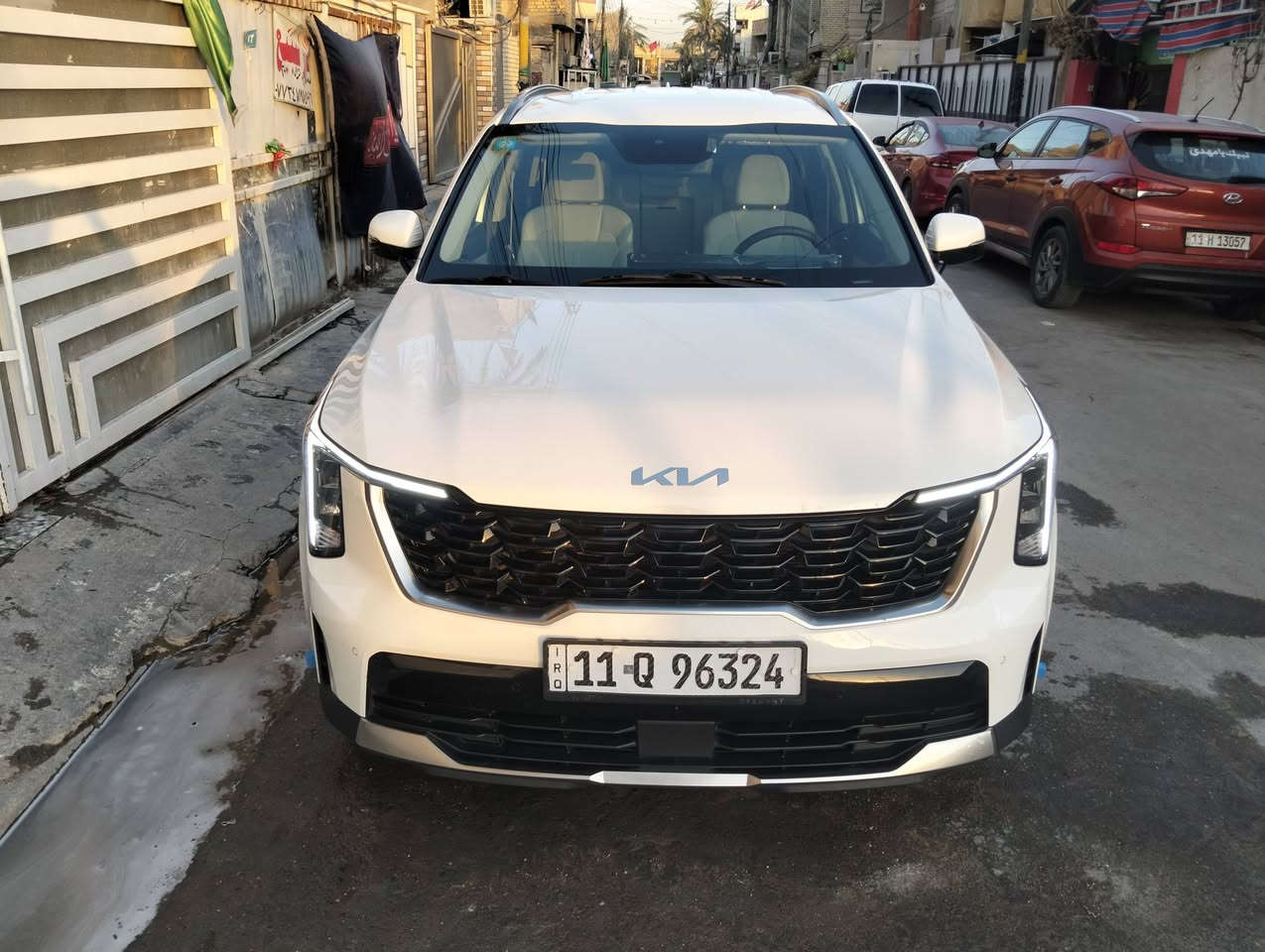 السلام عليكم كيا سورنتو موديل 25 دبل كاميرا ويل 20 داتا شو ب كشنات كهرباء ليد نهاري سياره كلب جديده سته سلندر عنوان بغداد المشتل سعرها 290 وبيها مجال***********
