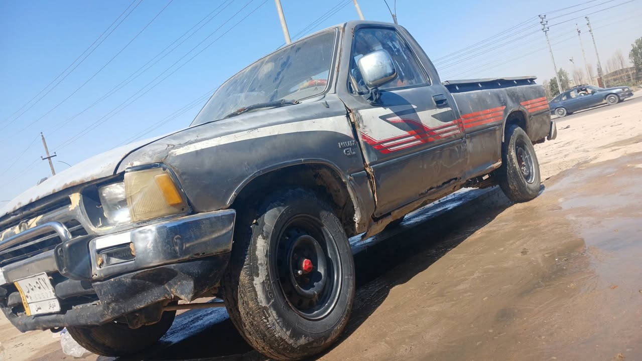 السلام عليكم تيوتاء موديل 96للبيع   رقم ذي قار. محرك نضيف كير نضيف شاصي نضيف سنويه ل29 رقم الهاتف ***********
