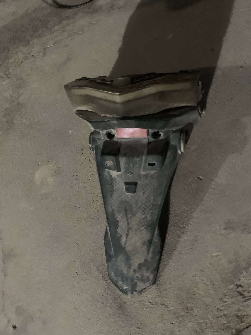 سلام. عليكم متوفر غراض سكنس صيني صيني بسعر مناسب مكاني ناحيه الطيفيه تايرخلفي كابريته تانكي بانزين دبلات ٢الثاني ممفصخه ماشه ستيرن البك لايت


**إذا كنت صاحب هذا الإعلان وتريد حذفه لأي سبب، رجاءا أرسل رسالة إلى الدعم الفني**