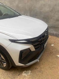 توسان 2025 ماشيه 22الف كم   مكفوله كفاله عامه   فول مواصفات ما عده الب...