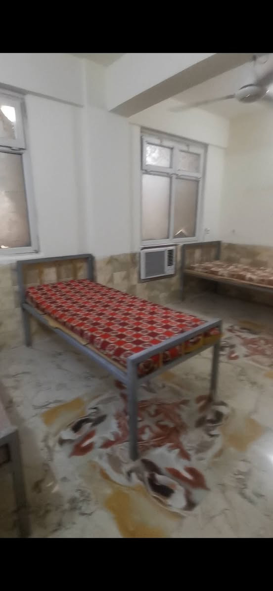 اقسام داخليه للايجار بسعر 300 مؤثثه ومكيفة 

للطلاب فقط

الشقه تتكون من : غرفه + صاله+مطبخ+ صحيات 

تتوفر في المنطقه جميع الخدمات

العنوان: كربلاء حي للغدير - قرب جامعه كربلاء كلية الطب - وقريبه من جامعه السبطين

للستفسار ***********
