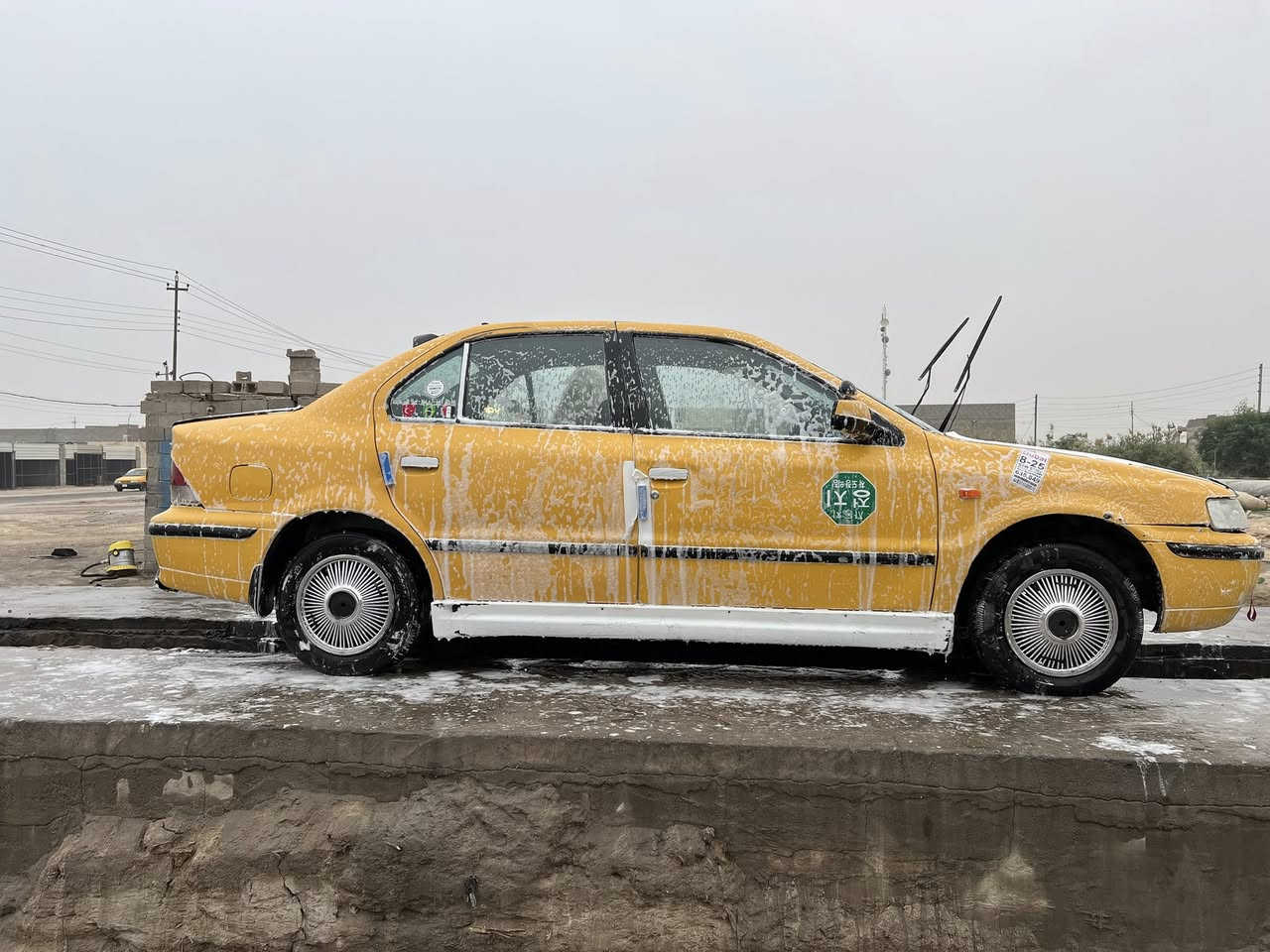 سلام عليكم اخوان سمند موديل 10 هيئه وغرامات مصفره رغم بغداد احولك ثاني يوم كير مكينه كفاله مكينه توني شادها صار سبوع تخم تاير وسبير حداده جديده كهرباييات كلها شغاله بيها بس اليده مال الكلج نكطعت بس هاذ خللها الوحيد ول سياره توها صاعده هزه يعني متكلفك اي شي سياره جاهزه من كلشي (السعر 27 )او بيها مجال  *********** بي واتساب
