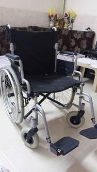 عربة معوقين • غير مستعملة • اربيل