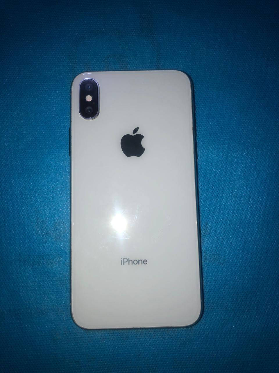 سلام عليكم
جهازين للبيع الاول ايفون اكس عادي 
ذاكره 64 بطاريه 82 جهاز مفتوح عطل كامره 
والثاني انفنكس سمارت 10 جهاز استعمال قليل كلش 
ذاكره 128 جهاز يحتوي على ملحقات كارتونه وشاحنه 
جهاز جديد امانت الله ورسوله وللستفسار ***********مكاني كربلاء
