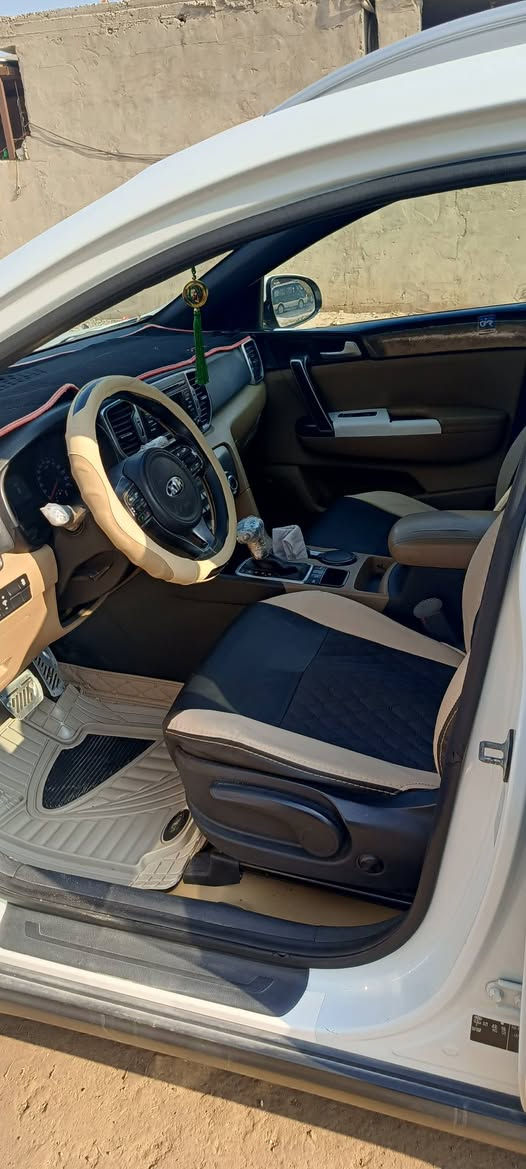 سلام عليكم اسبورتج خليجي 2016
محرك دوش 2000 رقم بغداد انكليزي 
سيارة مكفولة ما عدة الدعامية الأمامية 
مصبوغة والقمارة بيها حالوب سيارة خير 
من الله السنوية إلى 2027 مكاني بغداد 
السعر 178$ وبيها مجال بسيط 
الاستفسار ***********
