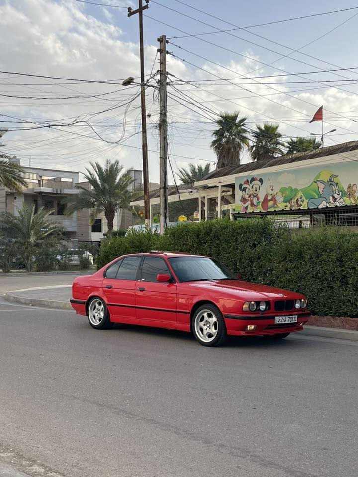 جماعه ال٦٥ لاتتصل ارجوك
للبيع فقط525 مسكر كير اوتو اصل وفصل 25  موديل ٩١ بدون حادث بدون خياس 
دعاميات M 
دوس M 
ويل M  و شفقه M
لايت عالي وناصي زنون كلش قوي 
بجم عريض 
سلايد شغال 
دبل ايرباك دبل كمبيوتر داخل مخمل جديد بدون نقص 
رقم اربيل الجديد باسمي تحويل او وكاله 
السعر ٧٧ وبيها مجال بسيط 
مكاني بغداد السيديه 
***********
الشراي يتصل
