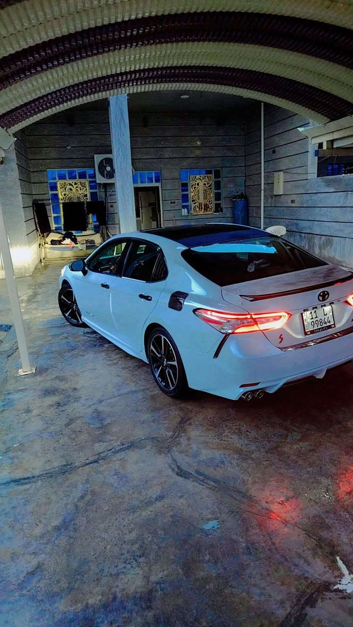 سلام عليكم
كامري 2019
فئهxse فول مواصفات 
وارد كندي سياره كلين داخله 
الضرر/جاملغ امامي صبغ اضر شدوخ
السياره بدون دواخل شرط 
السياره رقم بغداد مميز 
مكلف بل نشر 
رقم صاحب السياره.: ***********
عنوان السياره
السعر اتصل و تدلل
