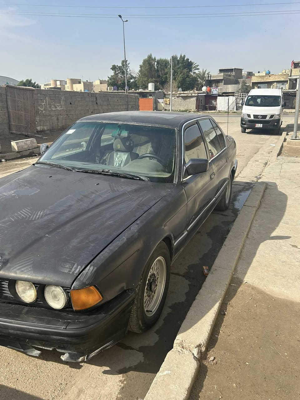 للبيع ٧٣٠ 
٨ سلندر 
رقم بغداد 
تبريد تدفى شغال 
محرك كير مكفول 
السعر ٤٥ وبيه مجال 
***********
