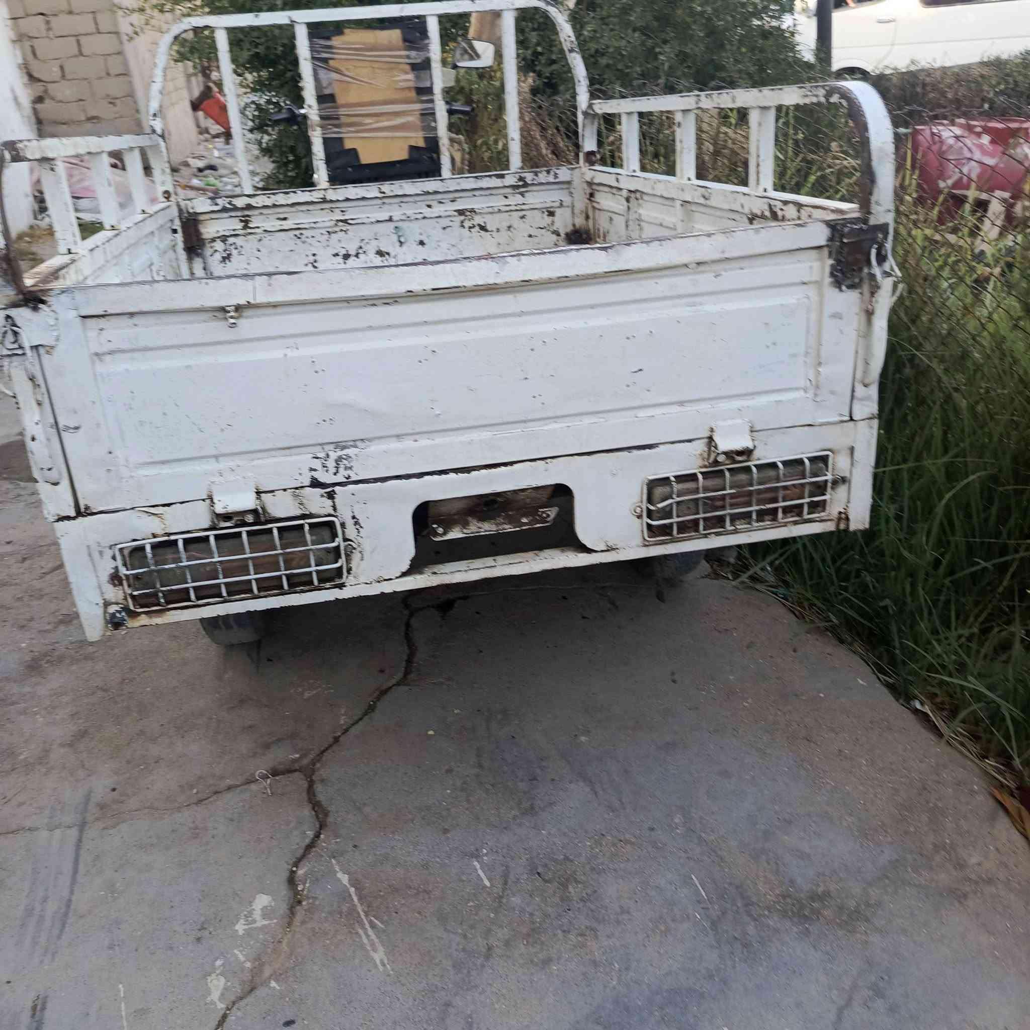 ستوته البيع موديل 18اوراق اصولي ستوته حلوه ونضيفه ونكره سلف ابي وقت سعره 1550وبيه مجال الشراي بخدمته مكاني ناصريه مركز بل صالحيه رقم***********
