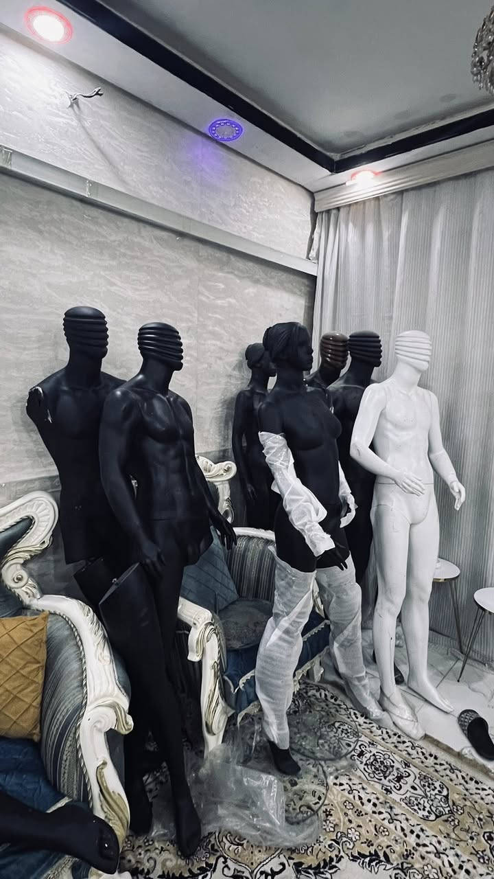 سلام عليكم جديد فقط ماعندي مستخدم
ملكانت رجالي ونسائي آخر ١٩ ملكان 
                             فد شي راقي ومناسب 🤍 
شلعه ملكانت 
ودا تريد قطع عادي هم ابيع 

تركي شركه ابل 
عضم عاج وليس بلاستك 

تريد توصيل محافضات دزلي عل ماستر عربون ادزلك الي تريده غير هاذ الشي ماكدر تريد تجي انت تاخذ الموديل الي يعجبك وعيوني الك 
                              ( فقط بغداد )
*********** مكاني بغداد زعفرانيه
