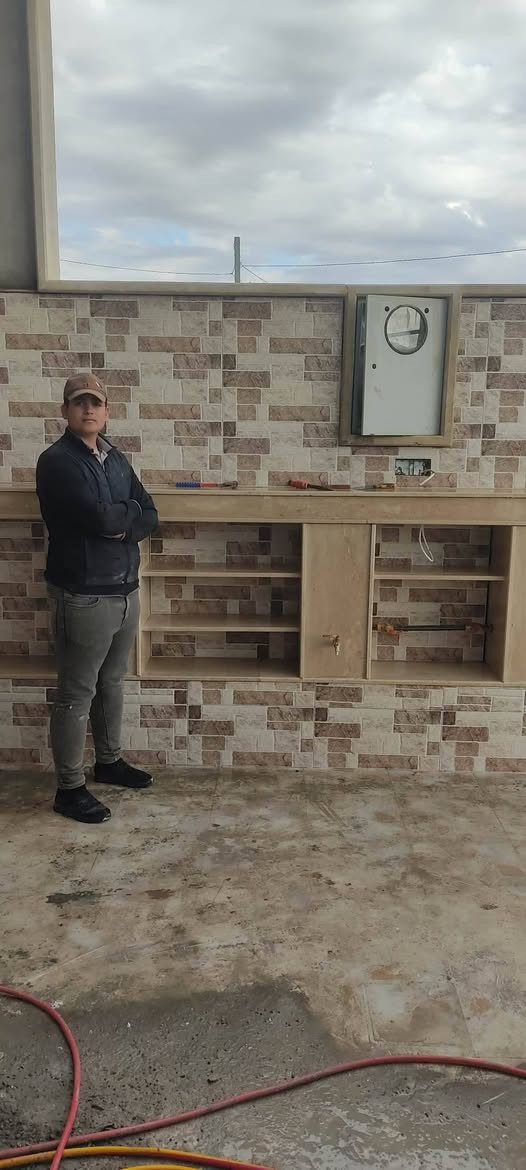 مستعدون لعمل سيراميك لكافه الديكورات والواجهات وكوبنات مرمر نافورات ارضيات كافه التواصل هاذا الرقم 
***********
 ***********
