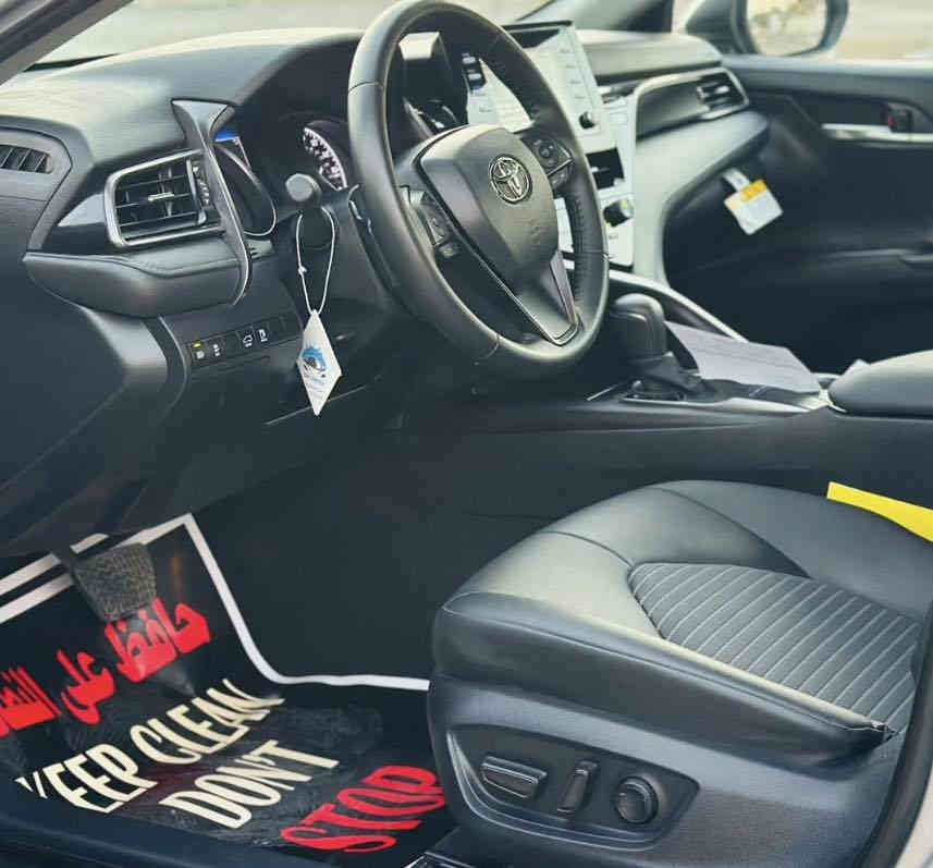 السلام عليكم ( للبيع فقط بدون مراوس )
للاستفسار 077131293 تيوتا كامري موديل (2023)SE السياره جديده دخول  وترقيم جديد رقم اربيل تحويل  ثاني يوم تحويل لون شمباني  لامع ميتاليك
ضرر السياره باب خلفي وربع الباب الامامي ونزال الجاملغ وصور الحدث بالمنشور. قطعه كلير امريكه. 
( السيارة جديده واحلى من الصور )
السيارة جديده جدا 
ملاحضة ✅✅ السيارة بدوووون ايرررررباك 
((حجر البيئة مكفول وبشرط عل فحص))
( المواصفات  )
شاشة جبيرة. 
نضام car play + AUTO ANDROIOD
نضام خرائط وانترنيت 
نضام ABS
كاميرا دوارة
سبايدر خلفي 
اوتو هولد 
كشن كهرباء 
منافذ شحن 
شفتات استيرن 
اشاير بالمري الجانبيه 
كشنات جلد اسود 
دركه جلد اخياط 
تحديد مسار
نضام مانع تصادم 
تبريد شاشه بيانو 
سياقة الكترونية
رادار امامي 
لايتات زنون عدسات عالي وناصي 
جي بي اس 
نضام نورمان ايكو وسبورت 
نضام مانع انزلاق 
لايتات عالي اوتو يشتغل عند الضلام  
محرك 2500 المرغوب
السيارة كلش جديدة زيرو ومكفولة من اي عطل
بعدها بلزكات الشركة وجياسة الشركة ✅✔️
السيارة جديدة جدا واحلى من الصور واي نقص مابيها من كل النواحي 
ارضيات الشركة ربل + الصندوك + كتلوكات الشركة + فلينة وغراض الشركة كلهن موجودات 
مكاني بغداد شارع فلسطين واتساب ***********
