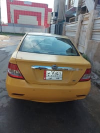 F3 موديل ٢٠١١ السيارة بيها كلج والتبريد نقص فقط فريز  السعر ٤٠ $ بإسمي...