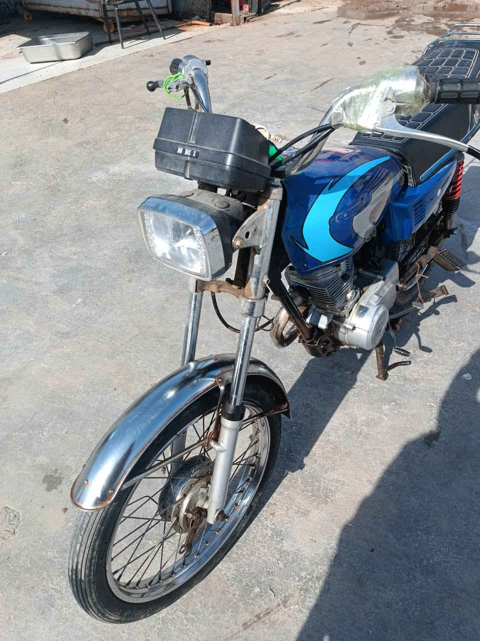 السلام عليكم دراجه للبيع موديل 18 مكان ميسان حي الشرطه *********** رقم صاحب الدراجه السعر وتفاصيل يمه
