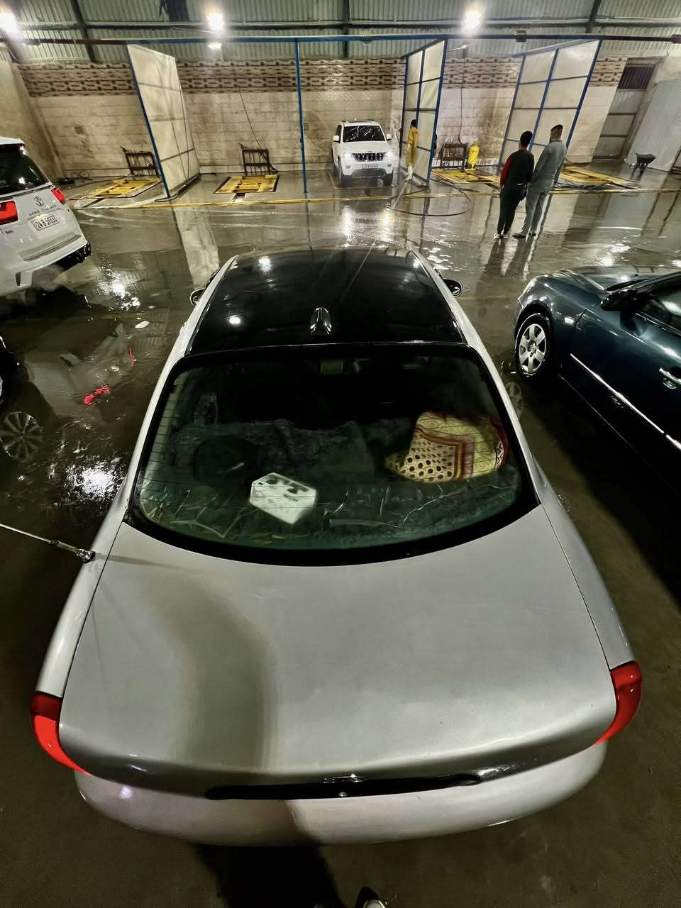 السلام عليكم ورحمة الله .. للبيع او مراوس بأحدث 
نوبيرا 1 1997 فول اوتو 
سليمانية تحويل مباشر 
تبريد  
تدفئة 
شاشة تاب اندرويد 
سنتر لوك 
السيارة عليها ادامة كاملة من كل النواحي 
مابيها مصرف دينار شغل وترايك وين ما يعجبك 
السعر ٤٠$ وبيها مجال للشراي 
العنوان صلاح الدين تكريت. 
ملاحظة هذا التصوير اليوم. 
***********
