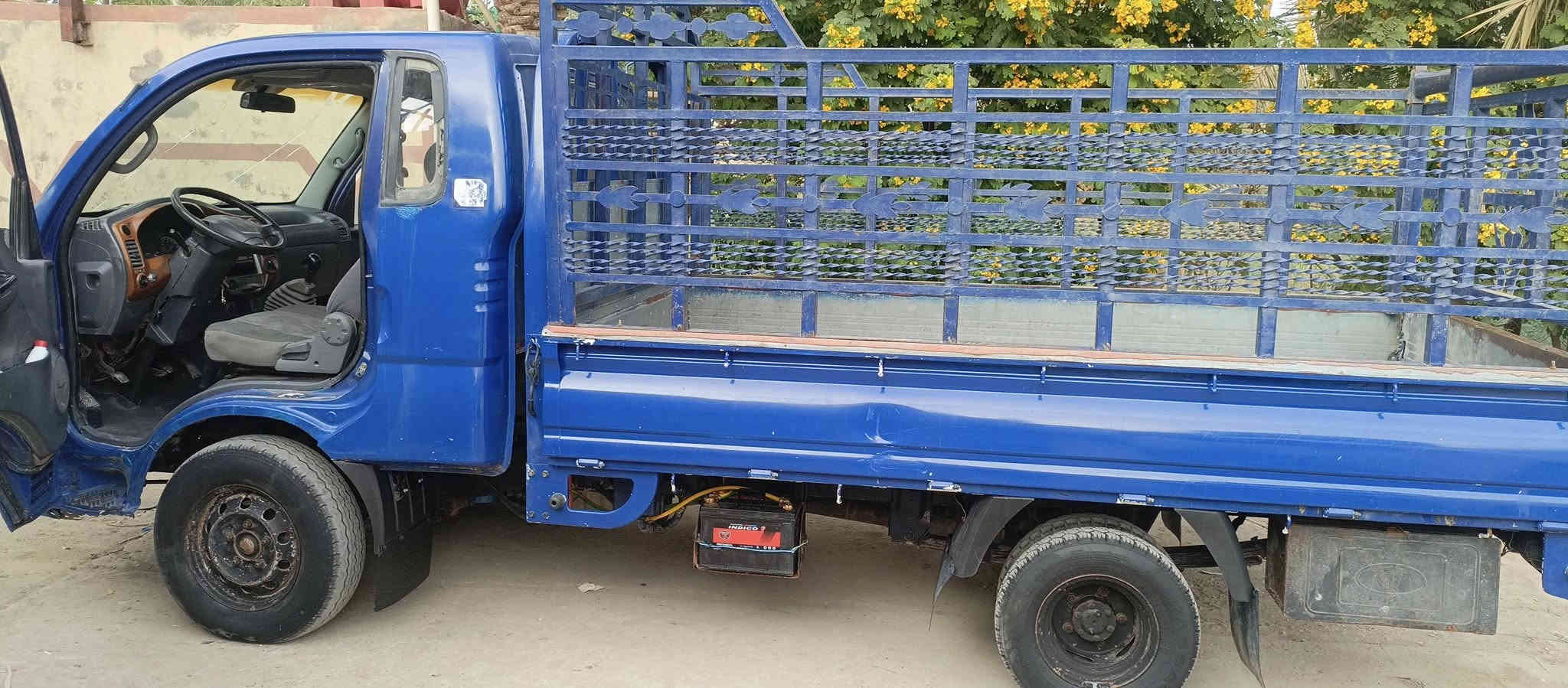 كيا بنكو ٢٠٠٤ رقم صدامي ب٦٠ وبيه مجال ***********
