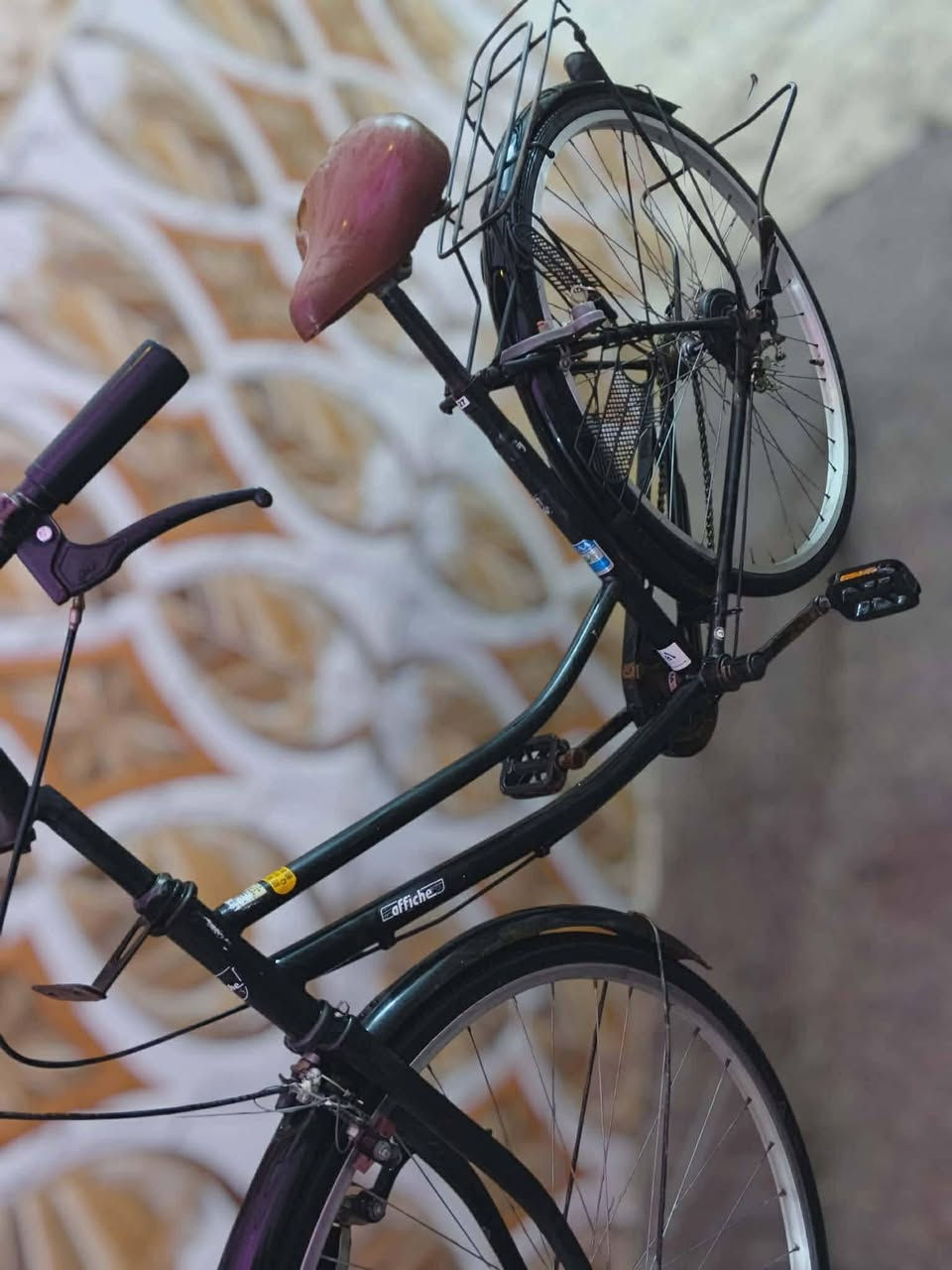 باسكل ياباني حاوية جديد جدا تايرات جدد استوني شادهن درجة أولى لايت ثلجي قفل اصلي جاهز السعر النهائي ٧٥ بدون عمله وماكو هيج سعر مكاني ديوانية اتصال ***********
