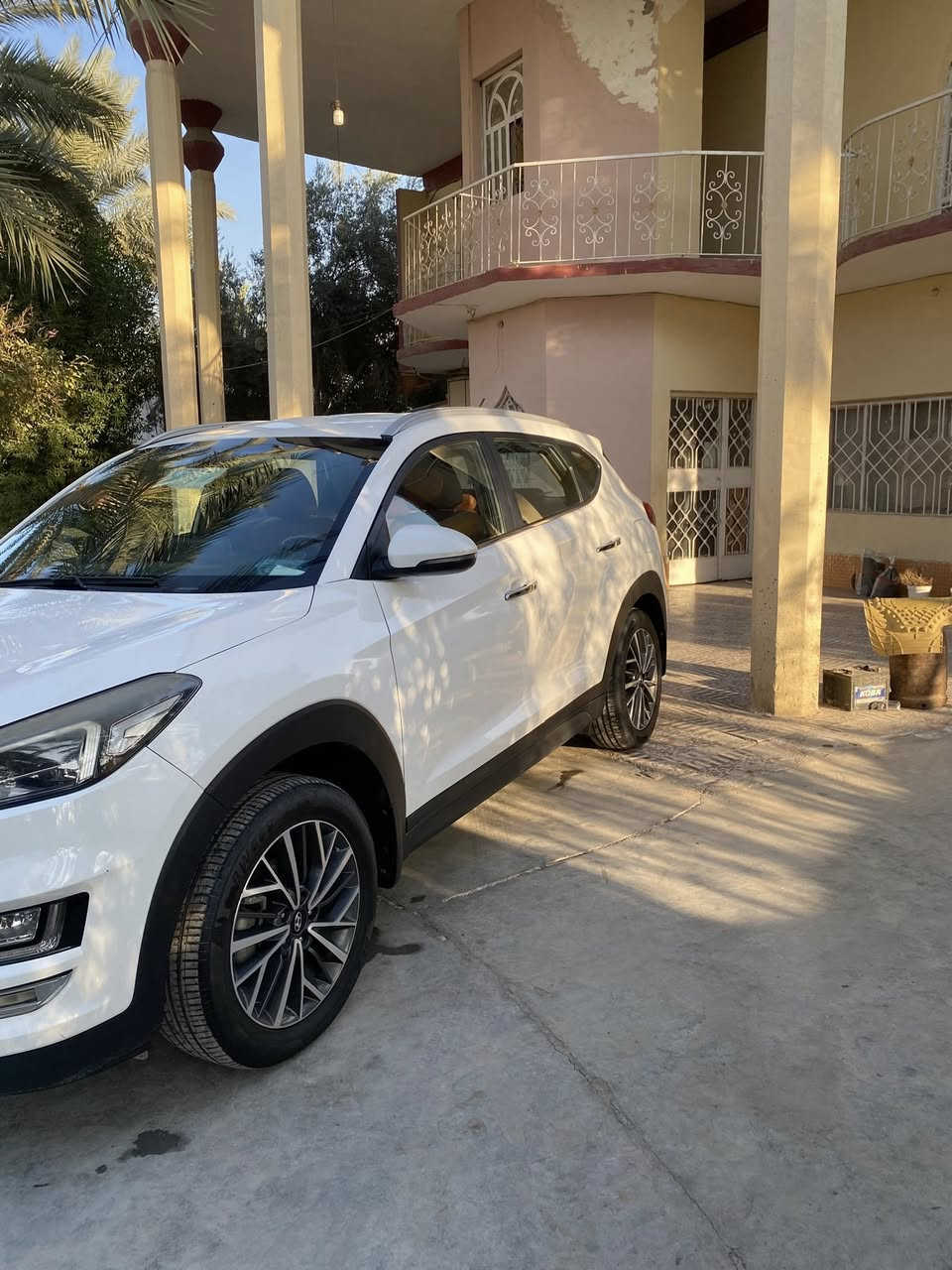 توسان ٢٠٢٠
فول مواصفات عدا البنراما
شاشه 
بصمه 
رقم بغداد الانكليزي 
سنويه جديده 
السياره ماشيه ١١٦
بيه رصععات ثنين فقططط


**إذا كنت صاحب هذا الإعلان وتريد حذفه لأي سبب، رجاءا أرسل رسالة إلى الدعم الفني**