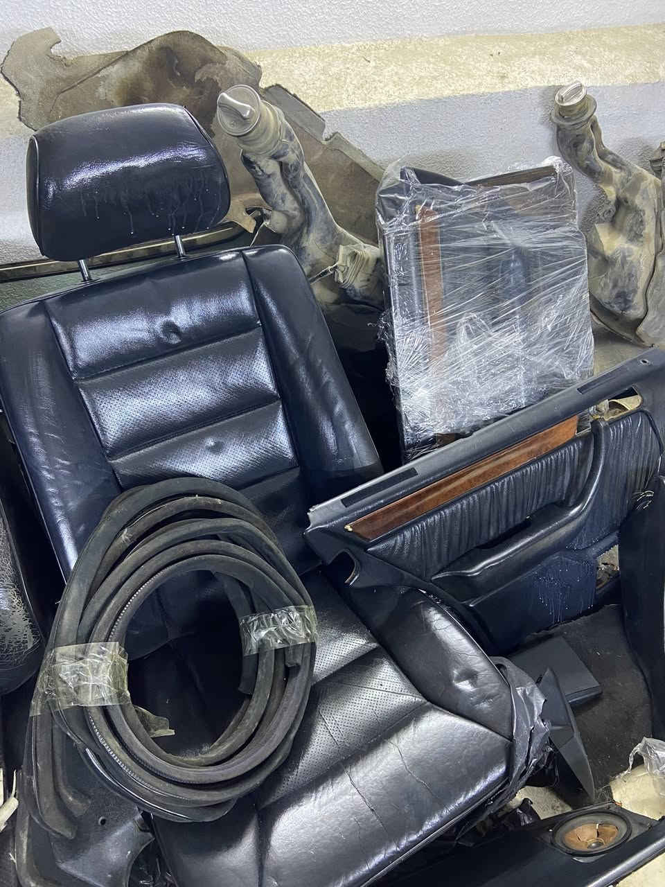 غرفه مال دب موديل 95 وارد يابان
مكان اربيل 
***********
