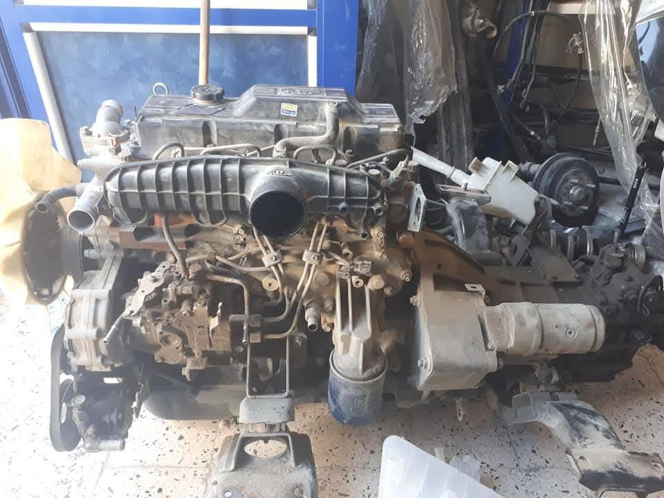 السلام عليك ورحمه الله 

للبيع محرك كيا حجم 2700

مكفول بعده شركه ابيعلك ظمآن شهر كامل

لا مفتوح ولا مجفت جديد وظع شركه بعده 

مع كامل تفرعات ويا جديدات والبم مكفول 

السعر ,،////. 650 الف دينار 

متوفر خدمه توصيل موجوده 

للاستفسار اكثر اتصال او واتساب 

***********. ابو علي
