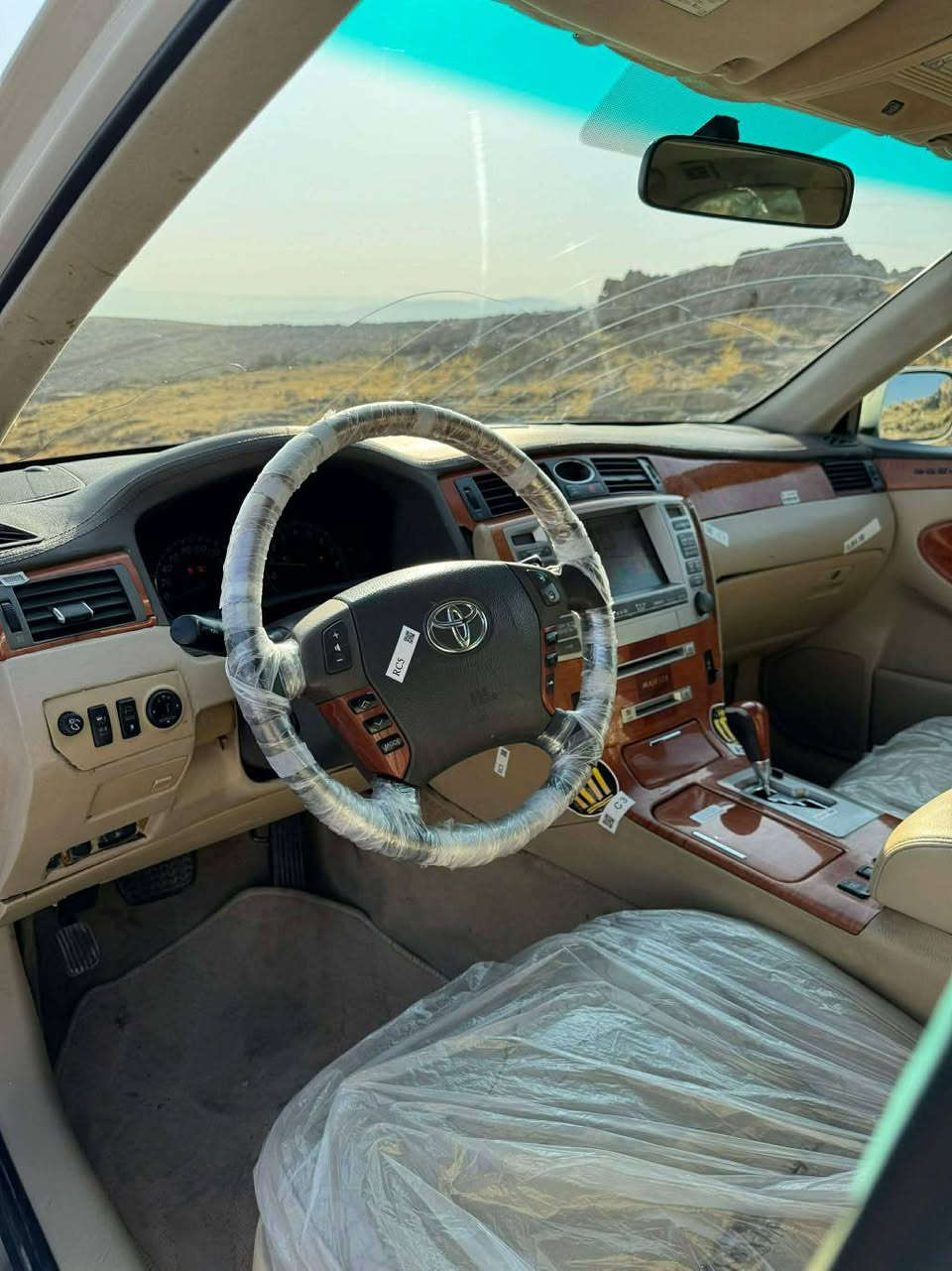 ماجستا2005 علوج براوە فوول فوول سە لانە کوشن ئیتە ر سە قفی بویاغ نیە بی دە عموو لیدراو ماڵی دوسته شوین ڕانیە حاجیاوا نرخ 52گە ڵا *********** السليمانية, العراق
