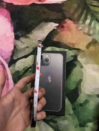 ايفون 13 برو ماكس ذاكره 256نموذج M بطاريه 72 الجهاز  برغي بي مامفوح نه...