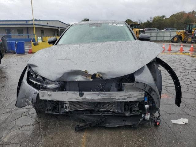 السلام عليكم
للبيع فقط
كيا EV6 كهرباء 2024 دبل ماطور بطارية كبيرة تمشي 650كيلو بالشحنة شغاله ماشيه فول عده البانوراما ماشيه 30 الف ميل تشتغل و تمشي بالريمونت السيارة واصلة الأردن المنطقة الحرة حالياً تباع على حادثها في الحره السعر 11300$ والسعر واصله اربيل 13500$ ومعفيه من الرقم للتواصل واتس أب 
00962790393259


**إذا كنت صاحب هذا الإعلان وتريد حذفه لأي سبب، رجاءا أرسل رسالة إلى الدعم الفني**