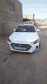 سلام عليكم للبيع الانتره 2017
خليجي رقم بغداد انكليزي
اعلئ فئة GLS
فول مواصفات

 مكينة 2000 دوش
كير أوتوماتيك (AT)
 فتحة سقف سلايد
 تحكم ستيرن
 كاميرا أمامية
 كاميرا خلفية
 تبريد قطعتين
 شاشة كبيره +حاكية + بلوتوث
 حساس أمامي
 حساس خلفي
 لد نهاري أمامي
 خمسه ويل كب 
 لايت منضومة زنون 
 داخل جلد
 مرايا جانبية كهرباء + إشارات + شفط
أنظمة قيادة (اقتصادي / نورمل / رياضي)
ملاحظه (سياره مكفوله كفاله عامه) 

 السـعـر 152 وبيها مجال
مكان: كربلاء طويريج 
رقم : ***********
