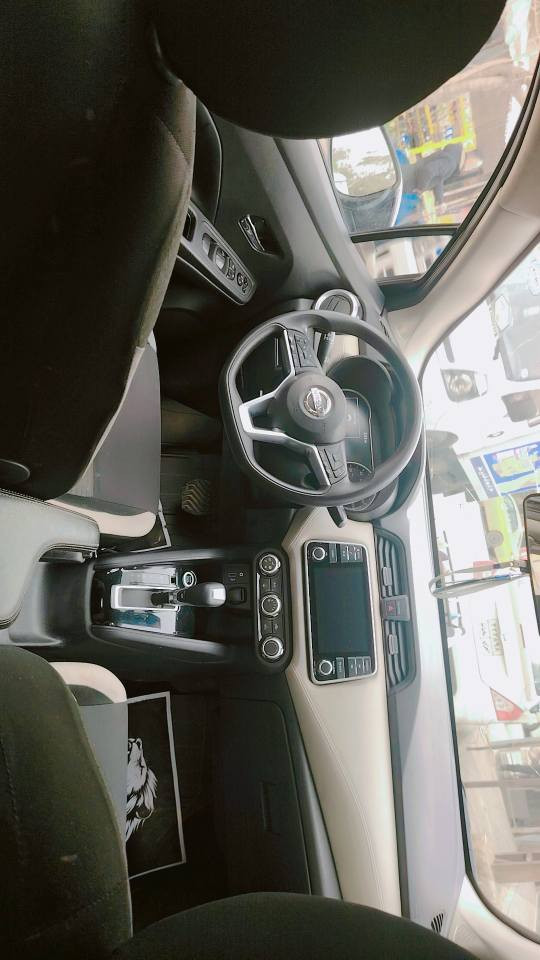 نيسان فيرسا
موديل٢٠٢٠
مواسفاتsv
بس بونيت تجاري
بي داخلي بي ايرباك
رادار أمامي وخلفي وجانبي
شاشه كاميره بصمه حساس
داخل لونين كوبون بنزين 
ما متواجد فيسبوك
رقم موبايل *********** او*********** كركوك, العراق
