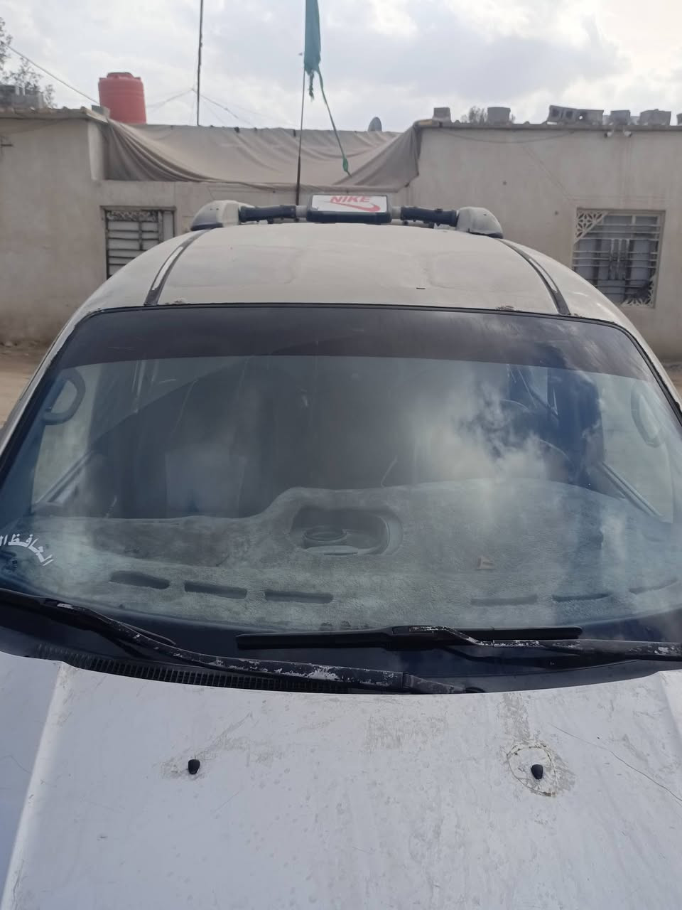 السلام عليكم شباب ستاركس لبيع موديل 2007رقم قادسيه مسكرگيرعادي انطيك رقم انگليزي بسمي السعر المطلوب 72وبيها مجال العنوان البصره ابي الخصيب  الاستفسار ع  الرقم ***********واتساب
