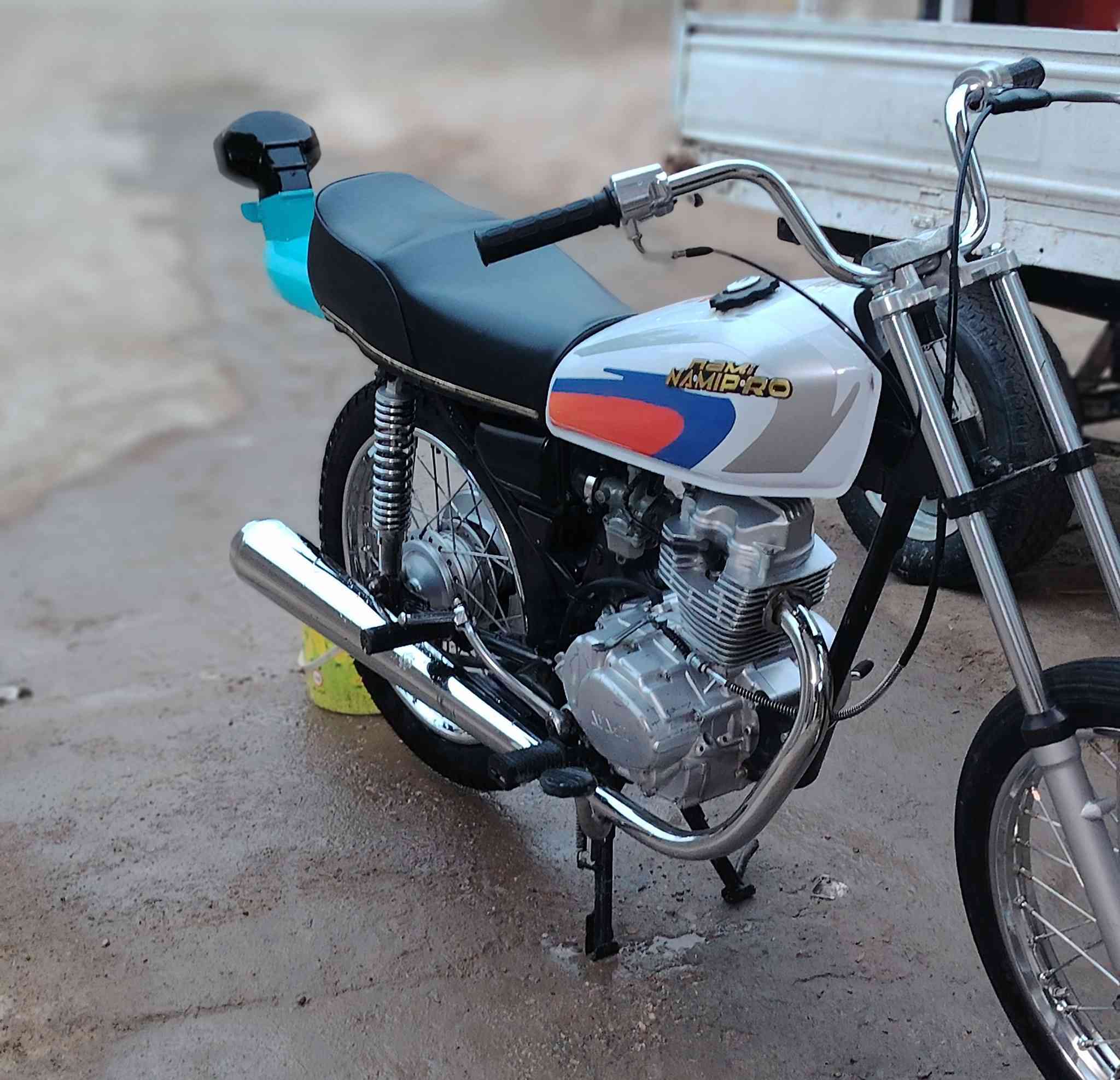 لبيع  شاصي ٢٣ وراق صولي مو ستنساخ وباقي 26 مكينه لاتبخر لاصوت لاذب دهن مكان حله ابو غرق ***********
