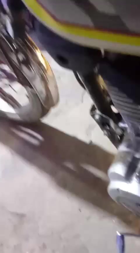 السلام عليكم عقل رياضي مال دراجات ايراني مال محمد بابيكر الاصلي  سبب البيع بعت الدراجة السعر 20 رقمي ***********
