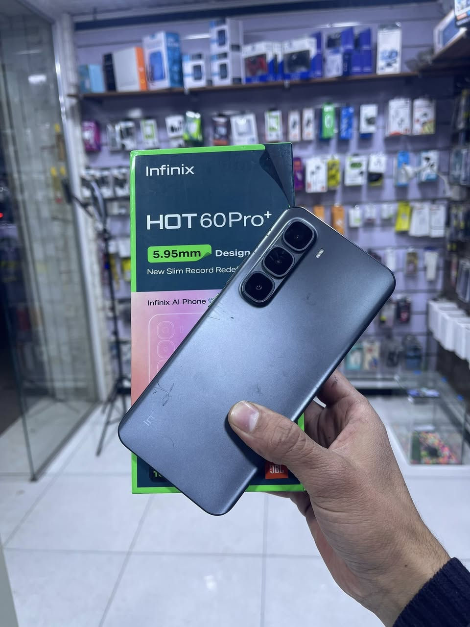 أجهزة مستخدمة 

ملحقاته كامله 
نضافه عاليه 
للبيع والمراوس 
أسعار مناسبة 

العنوان كربلاء 
مركز أبل ستور للموبايل 
حي الحر قرب مأكولات فلافل سعد 
مجاور مستوصف حي الحر 
للتواصل 
***********

‏‭0781 081 5506‬
