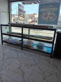 ميز حديد • وزن ثقيل • مترين وربع