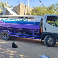 كنتر بزون للبيع بسنويه حوضيه مكينه وكير وشاصي كفاله 07749269661