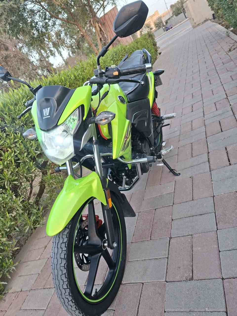 للبيع موطور هاوجي بطح 2023
فول نضافه مرقم بأسمي رقم انكليزي
السعر 18 ونص وبيه مجال 
للتواصل خاص أو الاتصال ***********
ا
