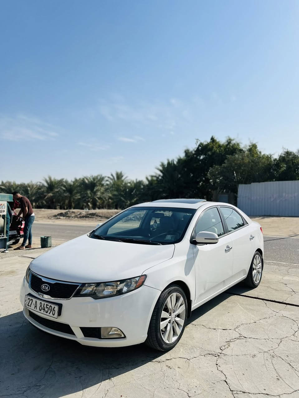 السلام عليكم
للبيع كيا سيراتو 2012خليجي فول مواصفات 1/1رقم ذي قار بأسمي مداور ثاني يوم كفاله عامه من ضربه وصبغ وتبديل 
مكينه 2000دوش مكينه جديده توني شادهه حاويه 
بصمه أبواب 
بصمه تشغيل 
حساس خلفي 
صالنصه رياضي 
اشاير بلمري 
مري شفط 
ويل كب ٥
بروجتكر 
فتحه سقف 
كشنات جلد مغلفات دوشمه
تحكم ستيرن جهتين
شفتات استيرن 
شاشه كبيره 
كأمره بلاد 
تبريد بيانو 
جاهزه من كلشي سياره منضومه تبريد كامله جديده 
حداديه تاير سياره نضيفه كلش 
مكاني ناصريه مركز
***********
