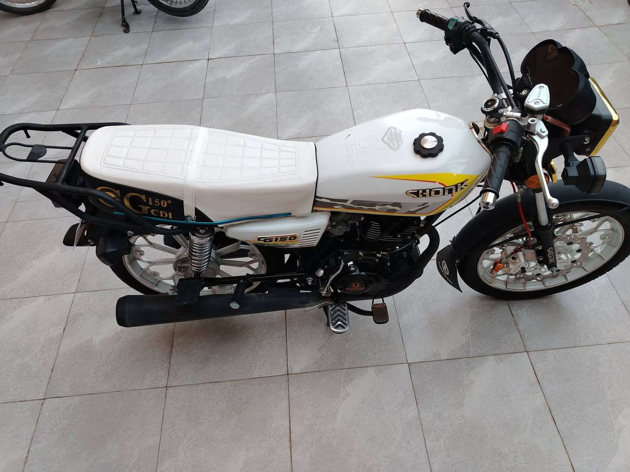 سيفان موديل 25 الشكل المرغوب محرك 200 الدراجه عله وضع الوكاله دبل دسك ورقه وكيل موجوده 3 اسويجات بصمات 2 الدراجه ماناقصه برغي كله شغال كفاله عامه اوراق كامله السعر 850 او بيه مجال للشراي مكاني بابل ***********
