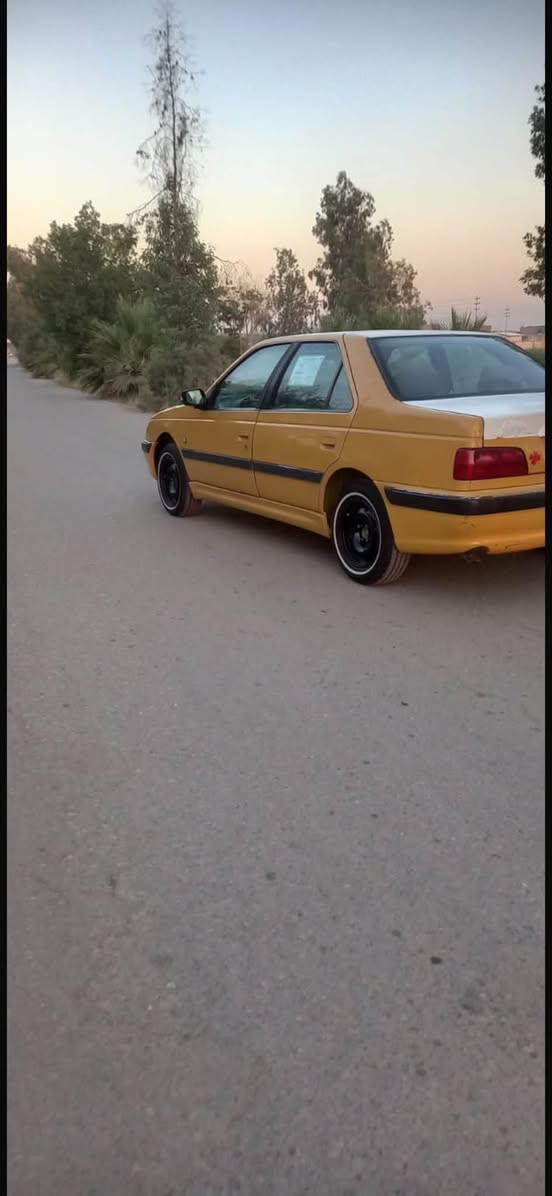 سلام عليكم بيجو بارص موديل 13 السياره جاهزه من كلشي مكينه وكير جدد صدر جديد تبريد ثلج تخم تاير جديد السياره جاهزه من كلشي مابيهه اي نقص بسمنه تحويل ثاني يوم سنويه 30 خط وبحث مصفره مكان السياره واسط العزيزيه تليفون ***********بي واتساب
