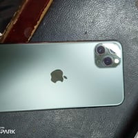 آيفون ١١ برو ماكس • ٢٥٦ • بطارية ٧٦