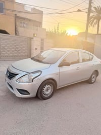 نيسان سني 2020 استيراد شرق اوسط يعني خليجي  رقم بغداد دولي بأسمي ادامه...